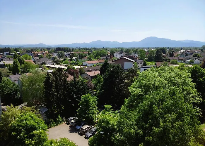 Beautiful In The Nicest Part Of Town * Laibach