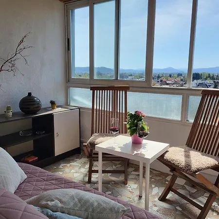 Apartament Beautiful In The Nicest Part Of Town *